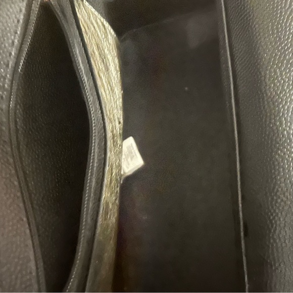 W Capsule Backpack with adjustable straps. Heart print on black material. - Picture 9 of 16